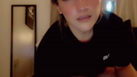 Kissah Kreampuff online show from January 27, 2025, 3:18 pm