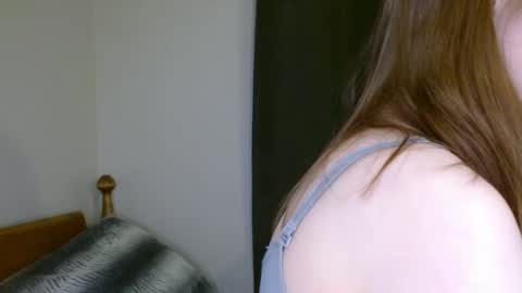 Snapshot of kissallie chatting on February 18, 2025, 10:25 pm Allie online show from February 18, 2025, 10:25 pm