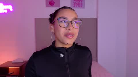 cocoa online show from December 23, 2025, 2:20 am