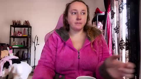 kissica online show from January 18, 2026, 11:47 am