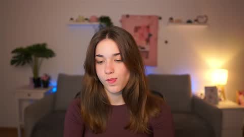 Sisi online show from January 12, 2026, 2:11 pm