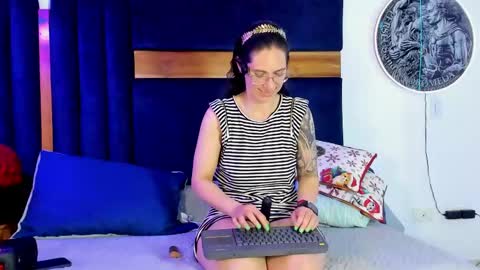 Snapshot of kissingcobank chatting on April 22, 2026, 4:37 am Kissing Company online show from April 22, 2026, 4:37 am