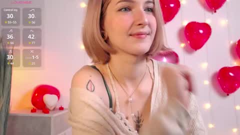 Snapshot of kisskiss_muah chatting on February 11, 2025, 2:24 pm Kate online show from February 11, 2025, 2:24 pm