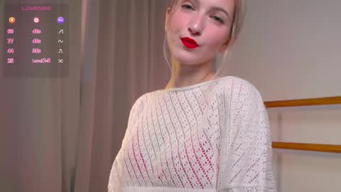 Snapshot of kisskiss_muah chatting on September 23, 2025, 2:09 pm Kate online show from September 23, 2025, 2:09 pm