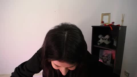 Snapshot of kissleoxx chatting on February 1, 2026, 12:15 pm kissleoxx online show from February 1, 2026, 12:15 pm