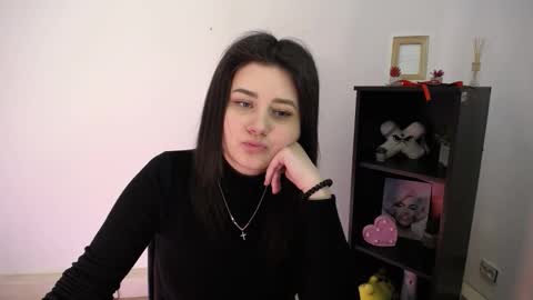 Snapshot of kissleoxx chatting on February 3, 2026, 1:05 pm kissleoxx online show from February 3, 2026, 1:05 pm