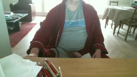 kisslog1 online show from December 29, 2024, 11:29 am