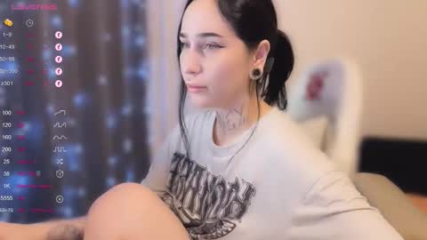 Snapshot of kissmenastya chatting on October 22, 2025, 1:17 am Nastya online show from October 22, 2025, 1:17 am