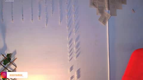 Snapshot of kisstarxxx chatting on September 24, 2025, 3:32 am Helena and Brad online show from September 24, 2025, 3:32 am