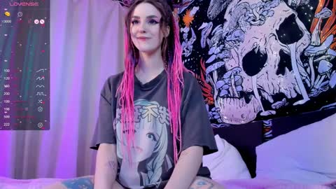 Kissthasky online show from February 7, 2025, 2:26 pm