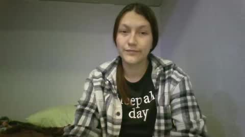 Snapshot of kiti_kitiss chatting on November 15, 2025, 4:03 pm kiti_kitiss online show from November 15, 2025, 4:03 pm