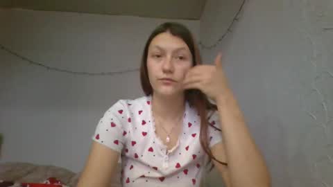 Snapshot of kiti_kitiss chatting on January 9, 2026, 9:45 am kiti_kitiss online show from January 9, 2026, 9:45 am