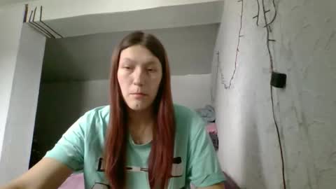 Snapshot of kiti_kitiss chatting on February 25, 2026, 10:03 am kiti_kitiss online show from February 25, 2026, 10:03 am