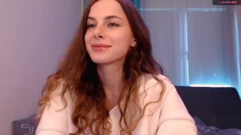 Snapshot of kitkatsweetspot chatting on July 17, 2026, 12:39 am kitkatsweetspot online show from July 17, 2026, 12:39 am