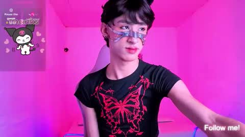 Snapshot of kitsuneplay_ chatting on January 10, 2026, 4:47 am Salvatore online show from January 10, 2026, 4:47 am