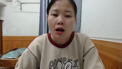 kitti_baby2x online show from February 8, 2026, 2:04 am