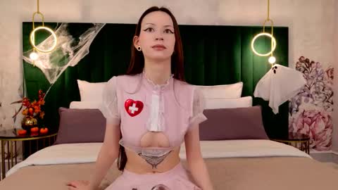 Snapshot of kittimissi chatting on October 22, 2025, 3:12 pm Kitti online show from October 22, 2025, 3:12 pm