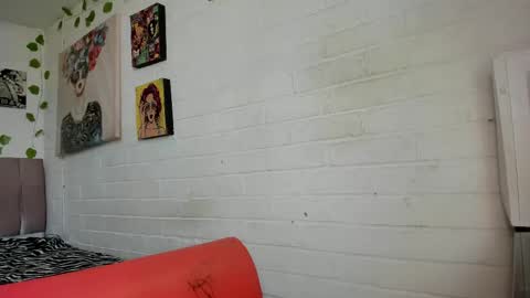 Snapshot of kitty__black__ chatting on May 4, 2026, 9:22 pm KITTY online show from May 4, 2026, 9:22 pm