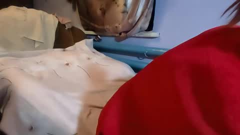 Kitti online show from January 16, 2026, 6:45 pm