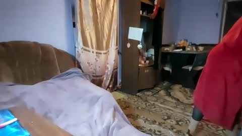 Kitti online show from February 11, 2026, 12:32 pm