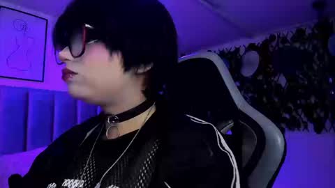 Camila online show from March 17, 2026, 1:10 am