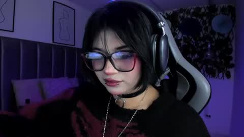 Snapshot of kitty_gang chatting on July 2, 2026, 3:23 am Camila online show from July 2, 2026, 3:23 am