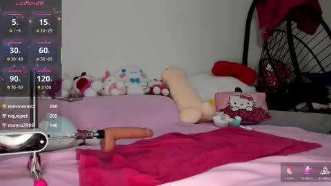 Snapshot of kitty_girls69 chatting on October 16, 2025, 8:43 pm Kitty online show from October 16, 2025, 8:43 pm