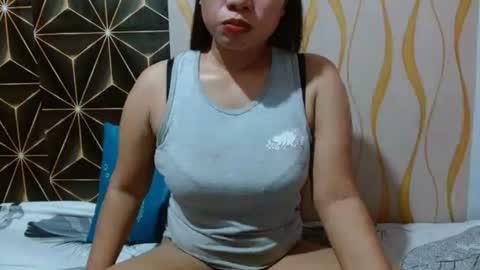 Snapshot of kitty_kheira chatting on June 16, 2026, 11:02 am Kheira online show from June 16, 2026, 11:02 am