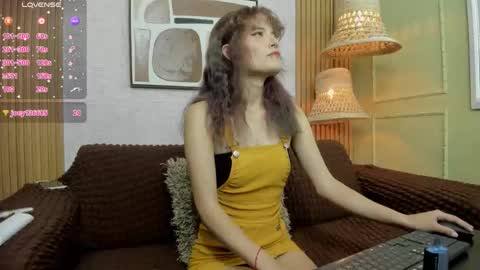 Snapshot of kitty_star_ chatting on April 20, 2026, 8:32 pm kitty_star_ online show from April 20, 2026, 8:32 pm