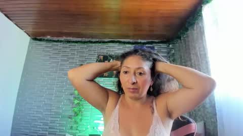 violet online show from October 24, 2025, 3:30 pm