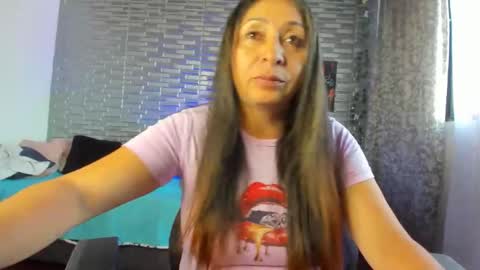violet online show from May 10, 2026, 1:49 pm
