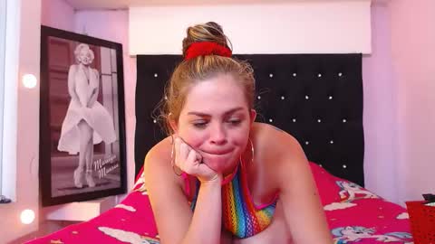 Snapshot of kittybonx chatting on November 24, 2025, 3:12 pm paola online show from November 24, 2025, 3:12 pm