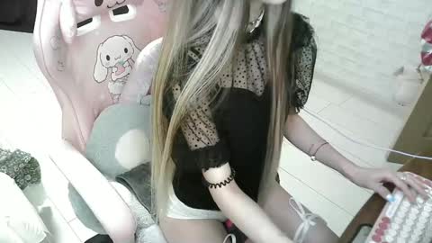 KittyBounty online show from December 11, 2024, 9:01 pm