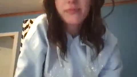 kittycatkendra online show from November 18, 2025, 10:41 am