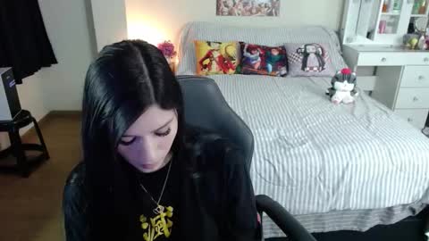 Isabel online show from February 2, 2026, 11:25 pm