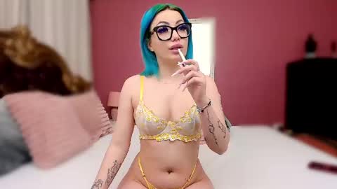 Lisa online show from February 14, 2025, 6:29 pm