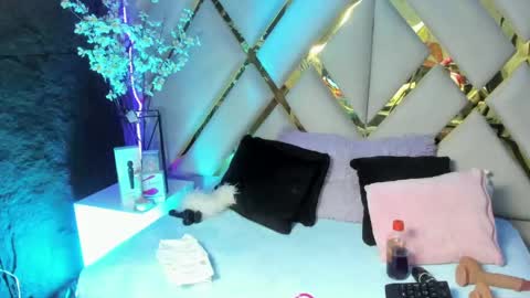 kittylovely  online show from May 29, 2026, 5:27 am