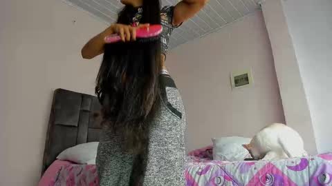 kitty  online show from February 24, 2025, 3:42 pm