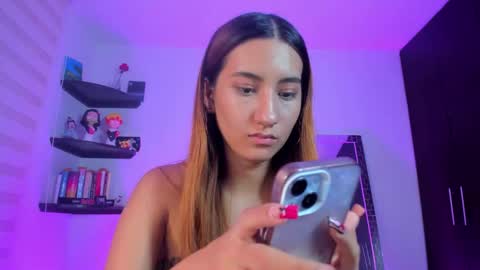 kitty online show from October 10, 2025, 6:23 am