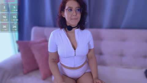Sophie online show from May 16, 2026, 9:35 pm