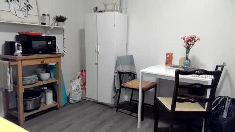 Snapshot of kittyymaze chatting on January 17, 2026, 11:48 am Kittyymaze online show from January 17, 2026, 11:48 am