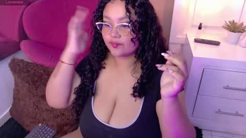 Snapshot of kity_hill chatting on March 2, 2026, 7:15 am Kitty Hill online show from March 2, 2026, 7:15 am