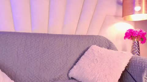Kitty Hill online show from May 21, 2026, 5:36 am