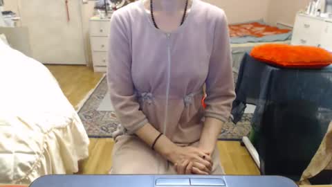 Snapshot of kiuminberry chatting on January 18, 2026, 3:38 pm KiuminBerry online show from January 18, 2026, 3:38 pm