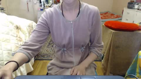 Snapshot of kiuminberry chatting on May 28, 2026, 2:25 pm KiuminBerry online show from May 28, 2026, 2:25 pm