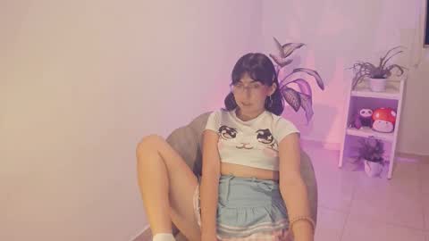 Little piece of fruit online show from December 27, 2024, 1:53 am