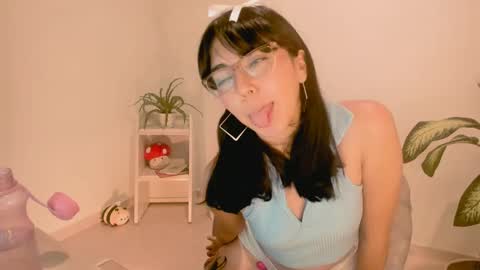 Little piece of fruit online show from January 27, 2025, 2:10 am