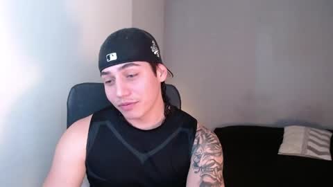Snapshot of kiyo__ chatting on March 31, 2026, 7:25 pm kiyo__ online show from March 31, 2026, 7:25 pm
