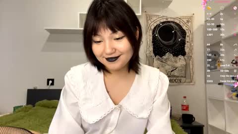 Luna online show from February 11, 2026, 9:36 am