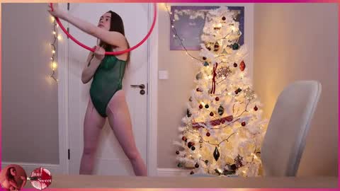 Snapshot of kjfucks chatting on December 5, 2024, 5:17 pm JaneSweet online show from December 5, 2024, 5:17 pm